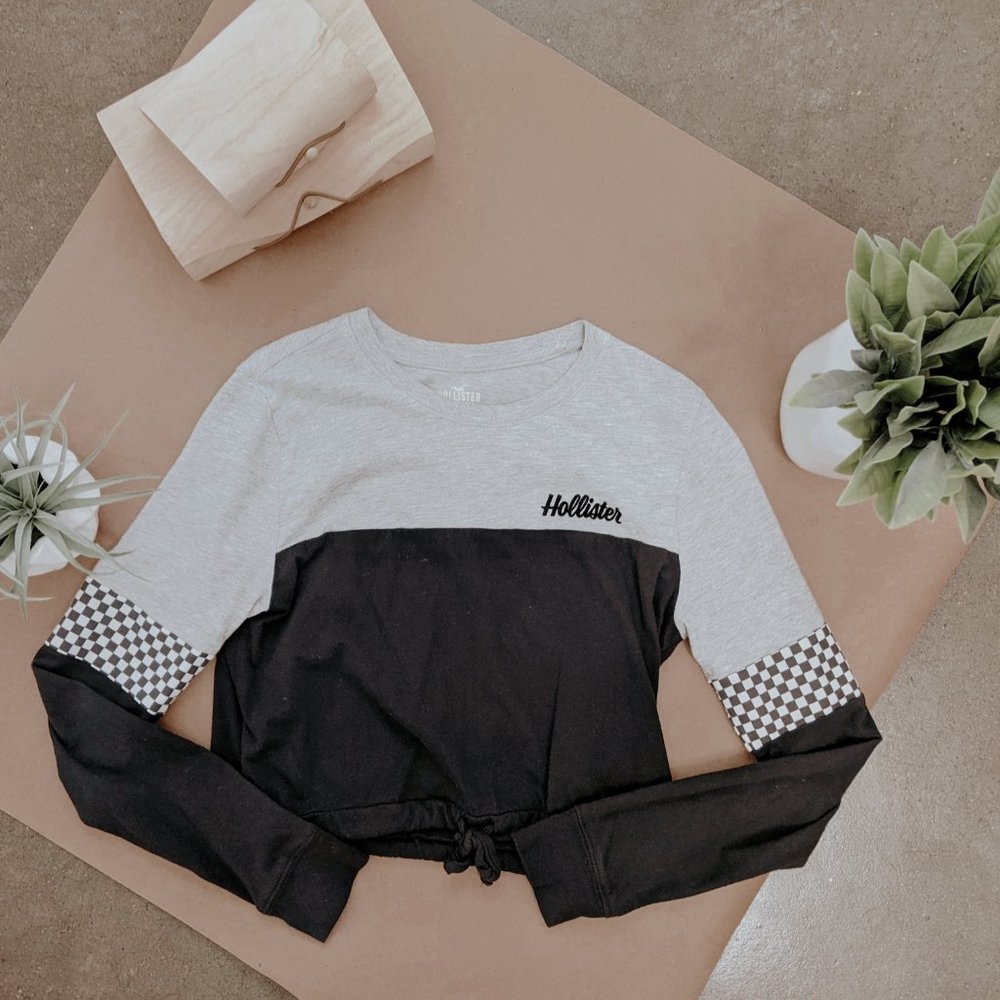 Hollister Long-sleeved shirt